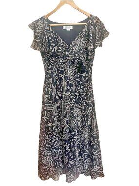 Y2K Dress Barn Midi Dress Size 4 Black Floral Fairy Feminine Whimsygoth.    R